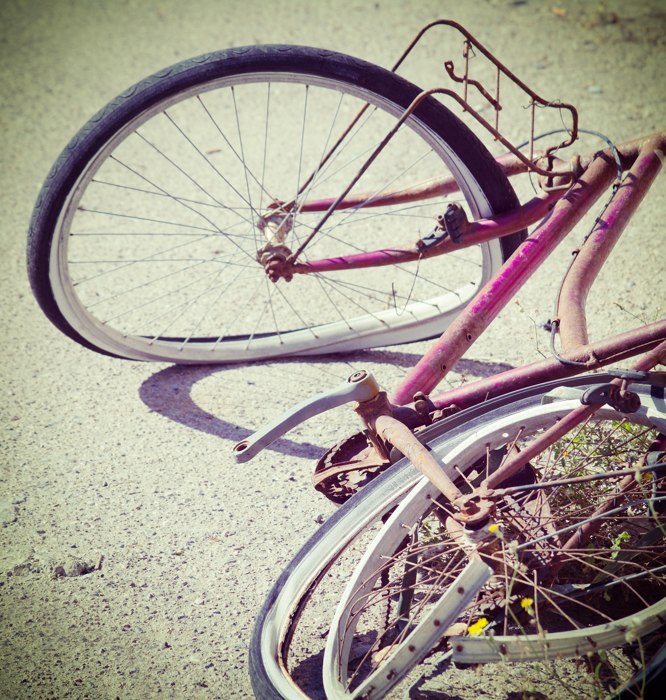 Broken_Bicycle_Bent_tires_Cyclist_Accident