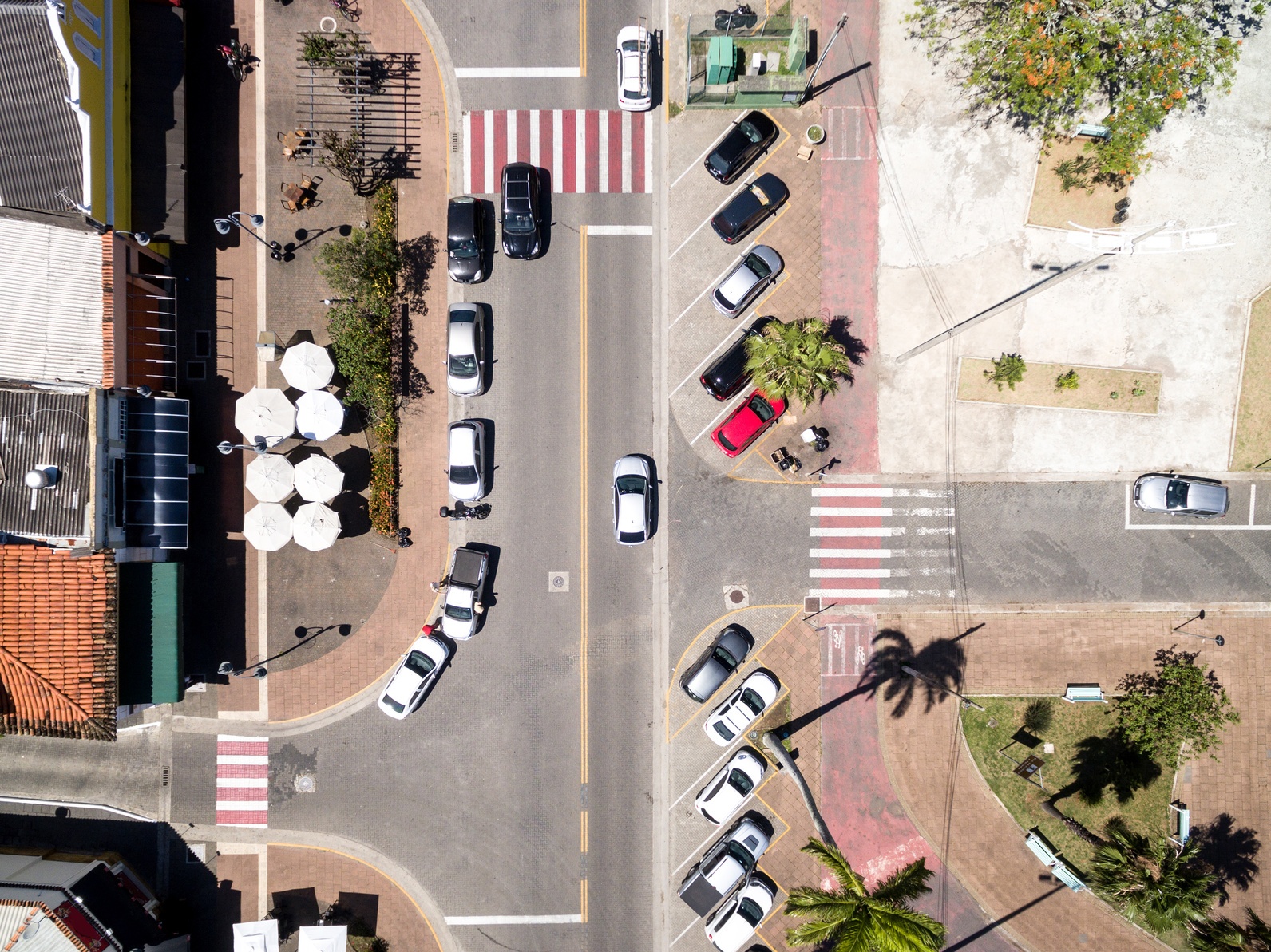 PIP_Insurance_No_Fault Areal view of a street intersection