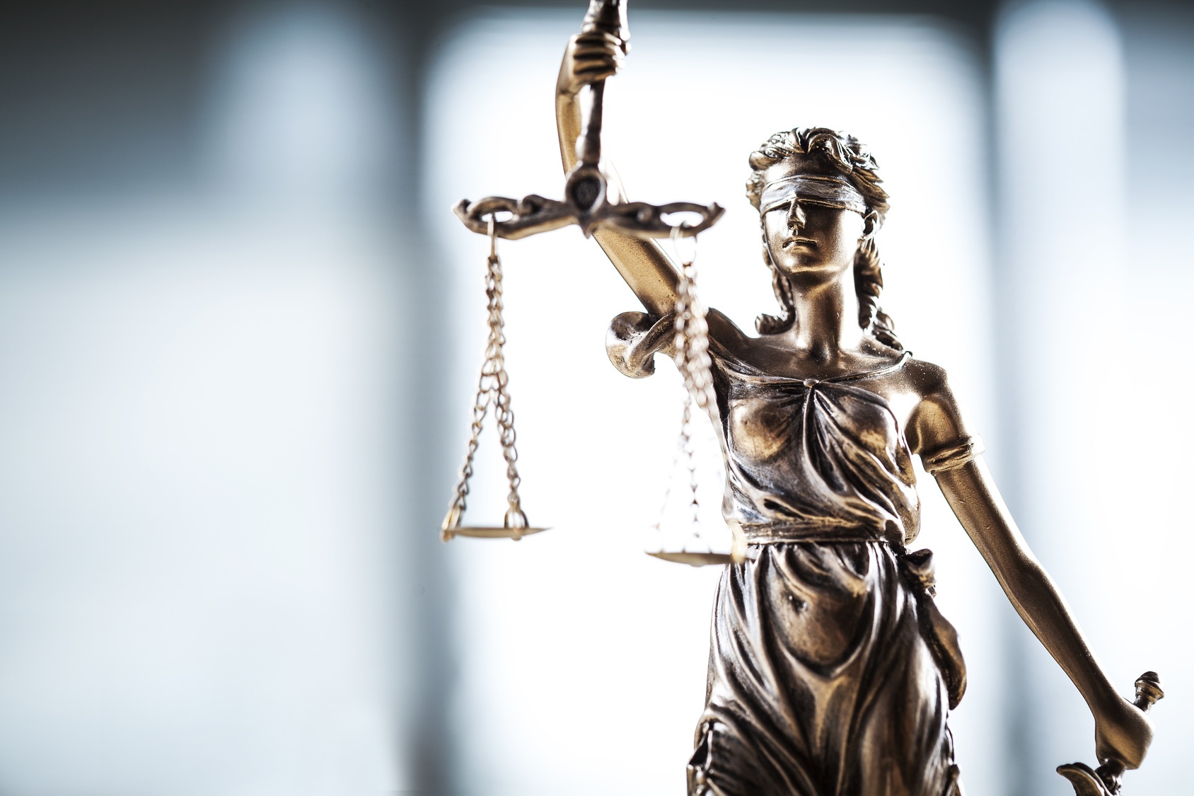 Uninsured_Motorist_Attorney the scales of justice